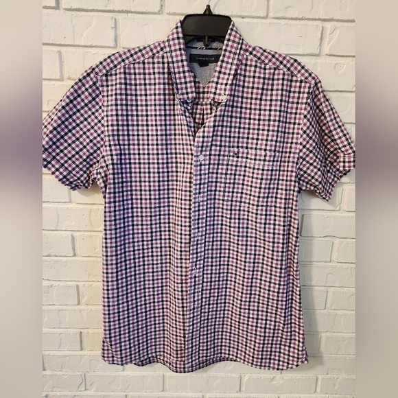 Tommy Hilfiger Button Down Shirt - Picture 7 of 9